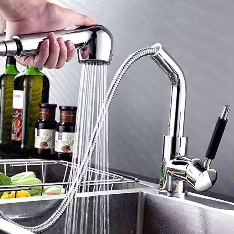 Commercial Kitchen Tap With Spray - صنبور مطبخ قابل للسحب مع رأس