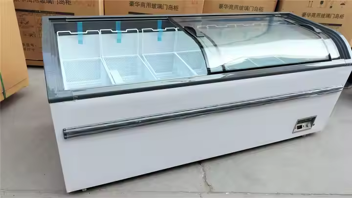 ثلاجة بباب منزلق زجاجي منحني ت - مراجعة Commercial Chest Freezer وسعره